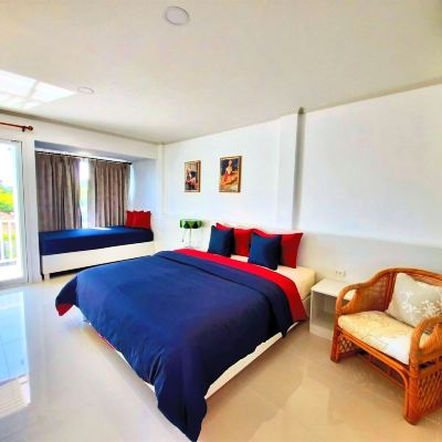 ห้องดีลักซ์ เตียงใหญ่ 1 เตียง รหัสโปรโมชั่น เกาะล้าน ริเวียร่า