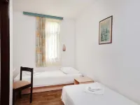 Apartments Astra Hotéis em Funtana
