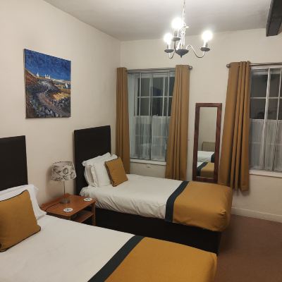 Twin Room The Angel Promo Code