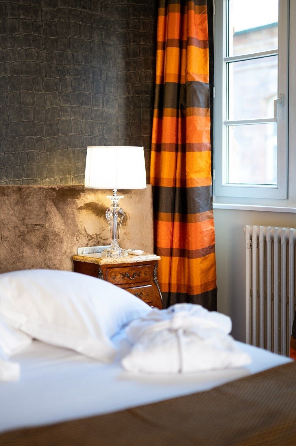 大教堂景小型套房