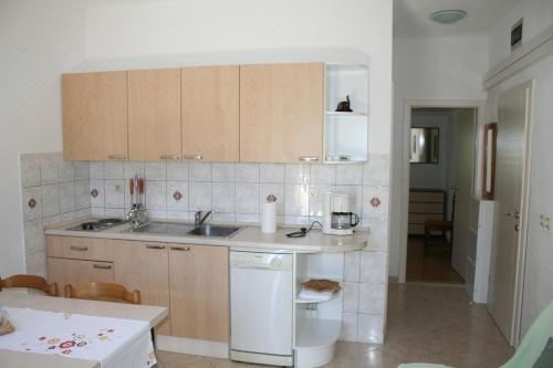 带海景的一卧室公寓