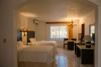 María Isabel Colima Hotels in 