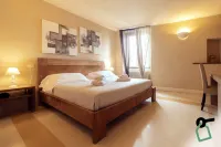 Hotiday Vezzano Ligure Hotel a 