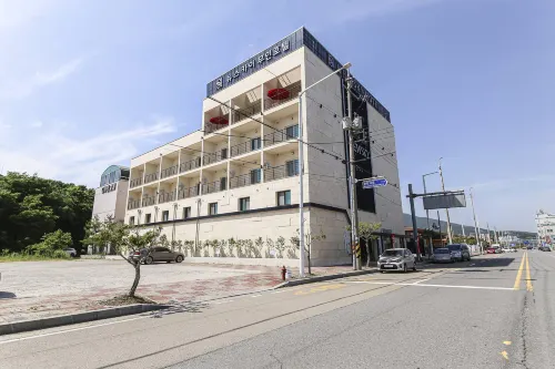 Gwangyang Hotel New Sky