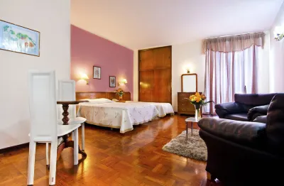 Residencial Colombo Отели в г. 