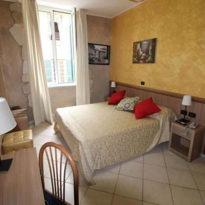 Triple Room Albergo Posta Promo Code
