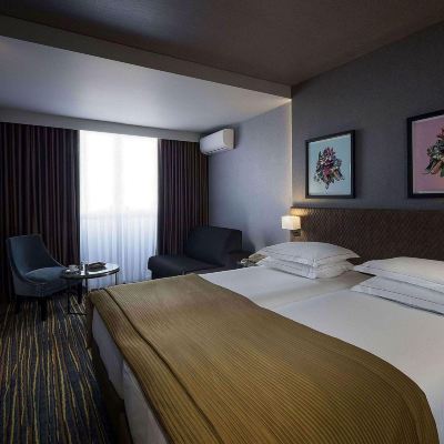 Deluxe Triple Panoramic View Room