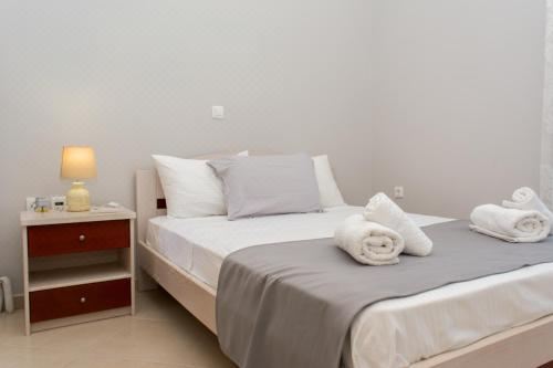 Doroufi InnApartment With Pool View