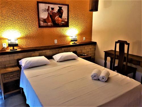 带阳台并享有部分海景的双人间