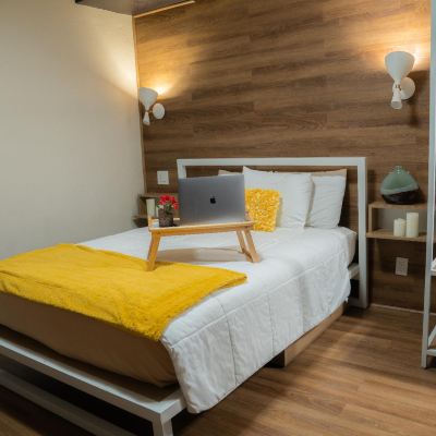 四床私人客房 - 帶私人浴室 阿姆斯特丹旅舍優惠