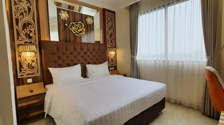 Hotel Daily Inn Bandung 外観