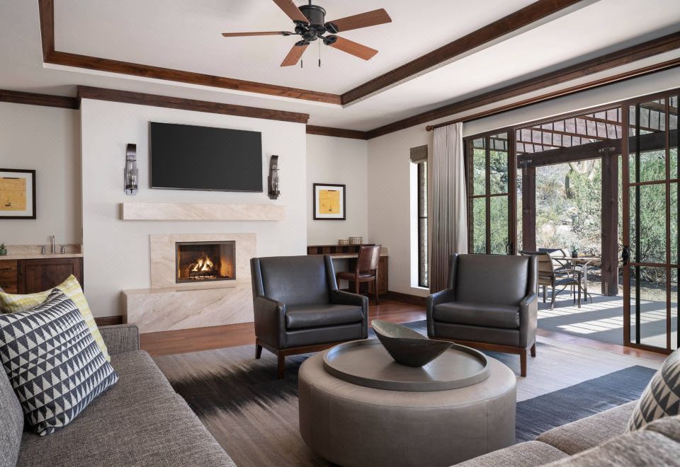 The Ritz-Carlton, Dove MountainGolf Casita Suite, 1 Bedroom Suite, 1 King, Private Sofa Bed