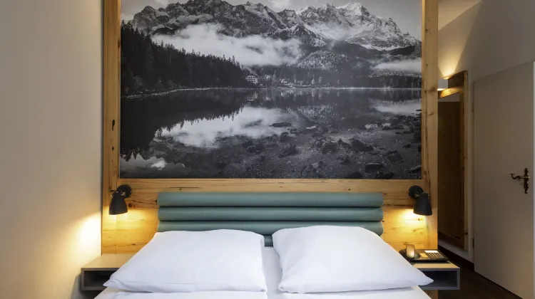 Mercure Hotel Garmisch Partenkirchen Room