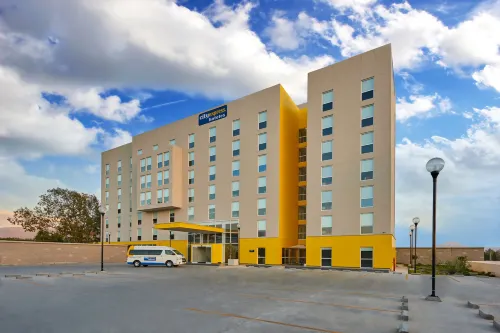 City Express Ensenada