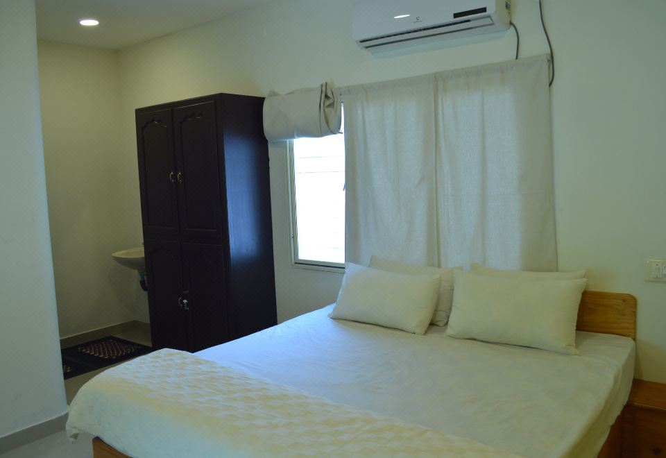 Nettle Trees Farm Stay Pearl Spot Pond View Cottage