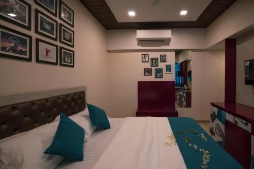 Ra Residence - Agarwal Group of HotelsStandard Queen Room