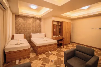 Hotel la Maria Hotels in 