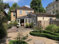 Chestnuts House Boutique B&B