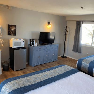 2 Queen Beds First Floor Ways Motel Promo Code