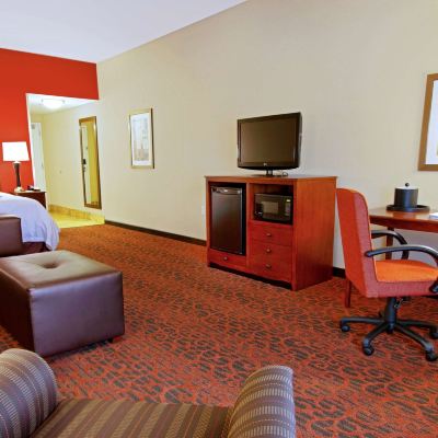 King Room With Sofabed-Non-Smoking Hampton Inn Bangor Promo Code
