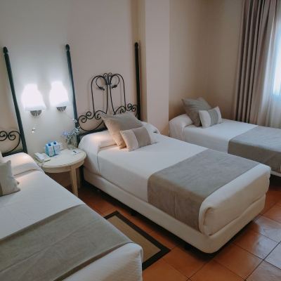 Triple Room Alborán Algeciras Promo Code