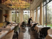 Kasteel De Vanenburg Hotels in Putten