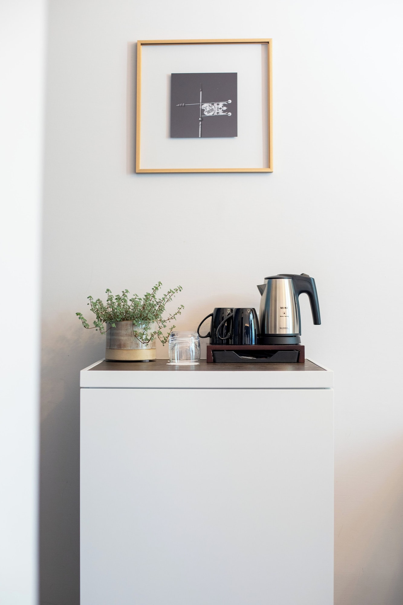 Villa Rein Boutiquehotel高级双人房， 1 张特大床， 阳台， 山景