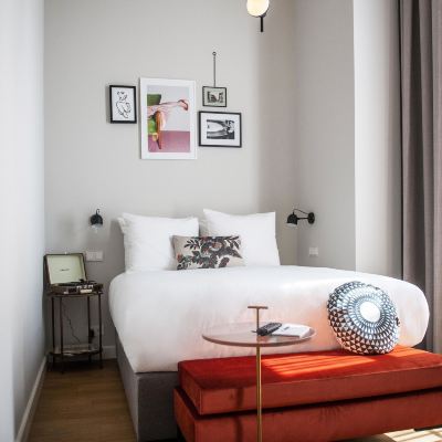 Small Boutique Room FINCH — boutique hotel Promo Code