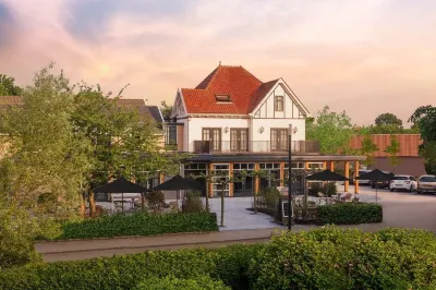 Romantik Badhotel Renesse Отели в г. 