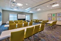 Holiday Inn Express & Suites EFFINGHAM by IHG