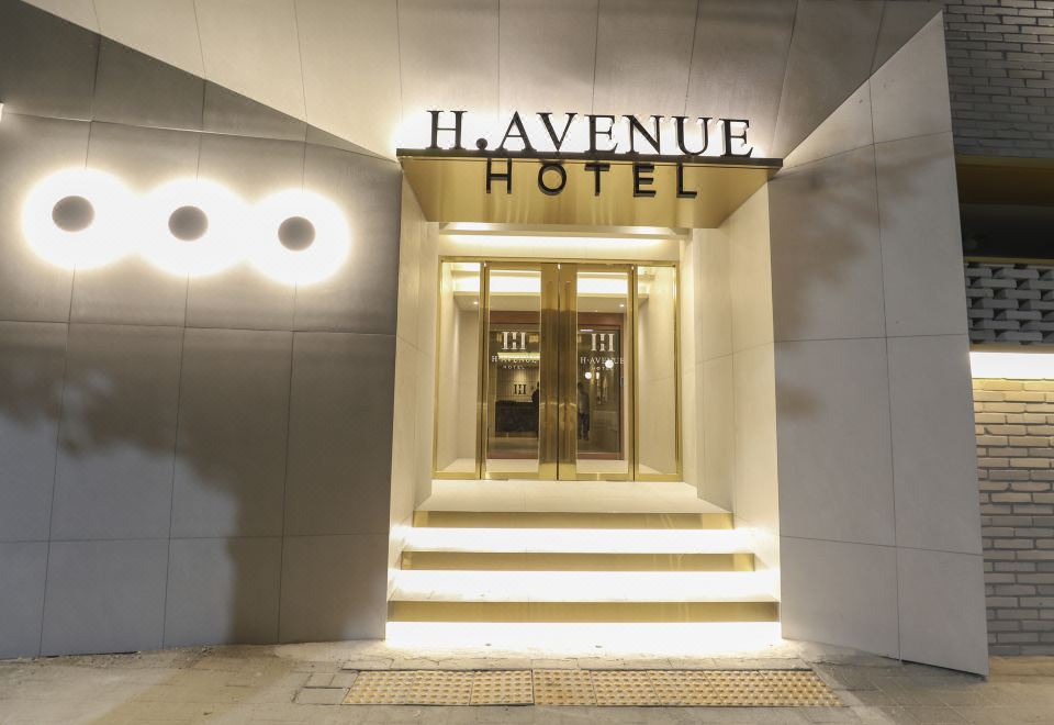 제천 H Avenue 제천역점