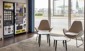B&B HOTEL Frankfurt-Hahn Airport - Housity