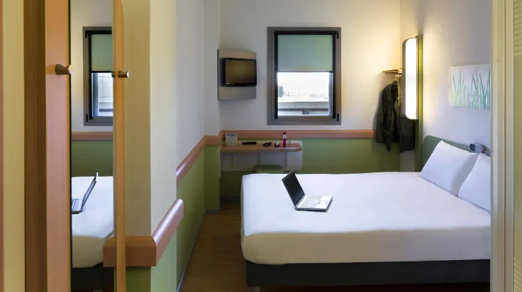 Ibis Budget Sevilla Aeropuerto 部屋