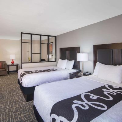 2 Double Beds, Studio Suite, Non-Smoking La Quinta by Wyndham Atlanta Airport South Promo Code