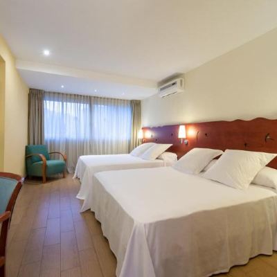 Family Room (2 Adults + 1 Child) Benidorm Plaza Promo Code