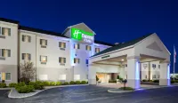 Holiday Inn Express & Suites STEVENS POINT by IHG