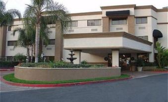 Holiday Inn Santa Ana-Orange County Airport, an IHG Hotel