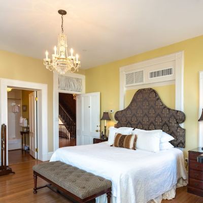 Grand Room, 1 King Bed, Balcony (James E. Oglethorpe) Kehoe House Promo Code