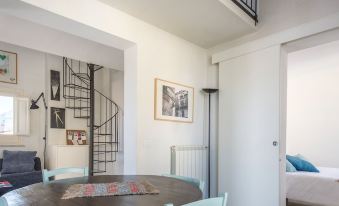 Palazzo Castrofilippo Apartment with 2 Terraces by Wonderful Italy