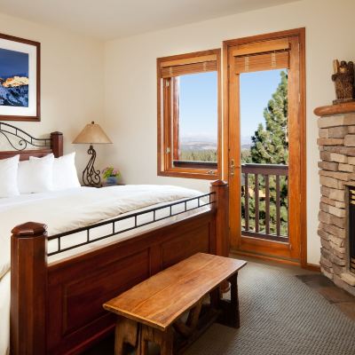 Three-Bedroom Townhouse