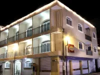 Hotel San Miguel, en El Centro - Desayuno Gratis Отели в г. 