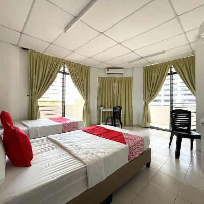 Bilik Twin dengan Bilik Mandi Peribadi Kupon OYO 90326 Wg Guest House