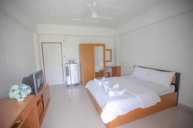 Standard Double Room (Floor 1-2)