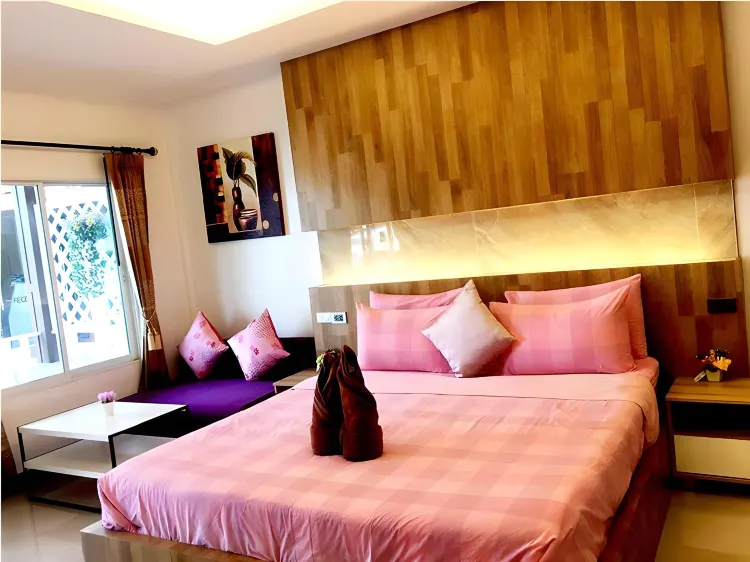 ห้องดีลักซ์ - วิวสวนหย่อม