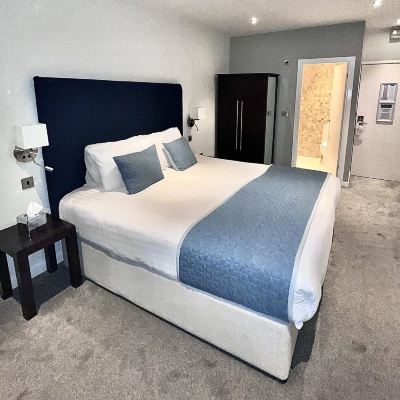Deluxe Double Room Mode Promo Code