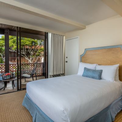 King Room with Garden View and Kitchen La Jolla Shores Hotel Promo Code