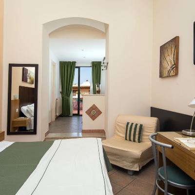 Quadruple Room La Pensione Svizzera Promo Code
