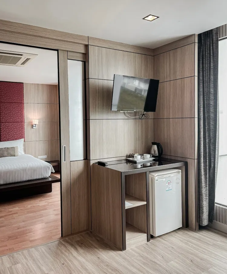 The One Suite