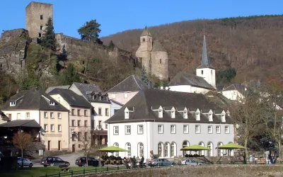 Logis Gourmet & Relax Wellness Hotel de La Sure Hotels in 