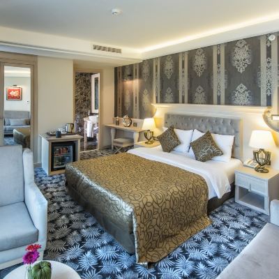 Deluxe Room The Conforium Hotel Promo Code